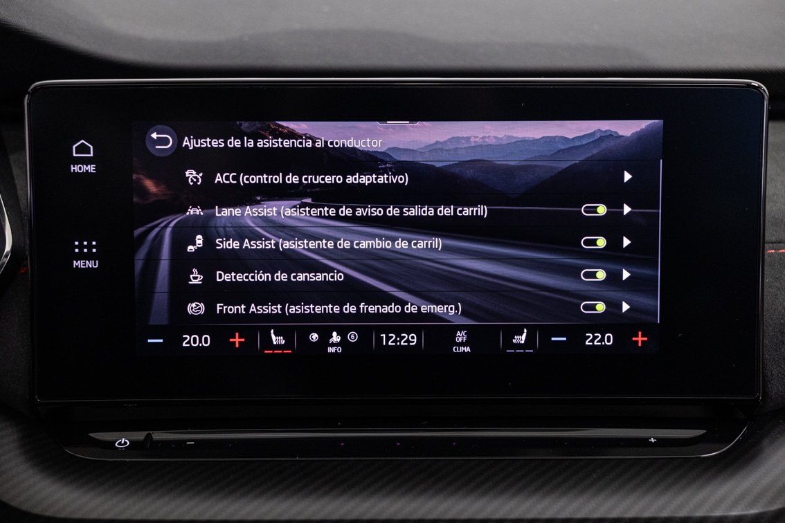 SKODA OCTAVIA COMBI RS 2.0 TDI DSG 200 CV