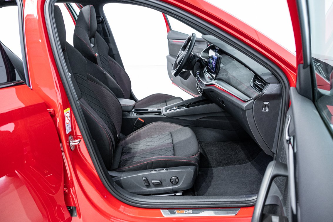 SKODA OCTAVIA COMBI RS 2.0 TDI DSG 200 CV