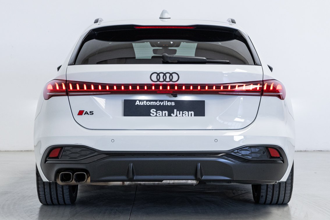 AUDI A5 AVANT BLACK LINE 40 TDI S TRONIC 204 CV