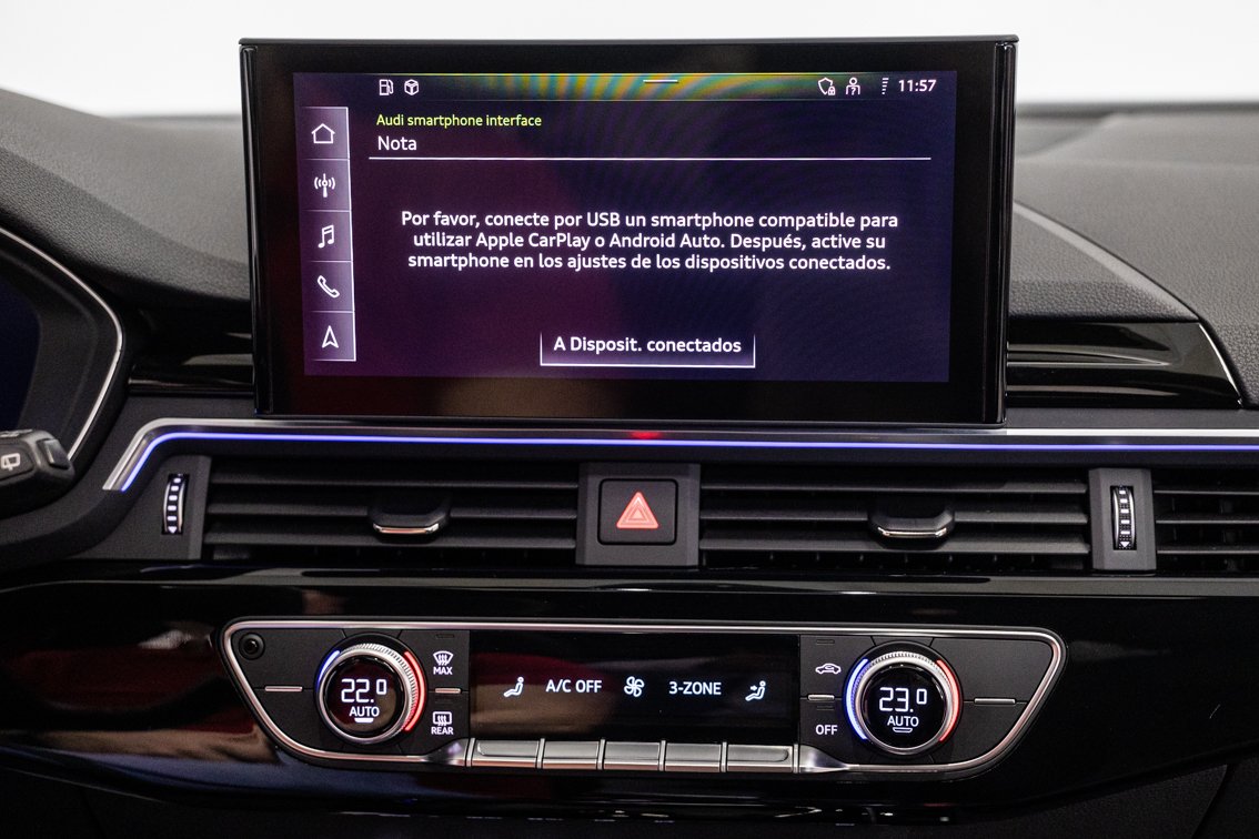 AUDI A4 Avant BLACK LINE 35 TDI S TRONIC 163 CV