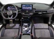 AUDI A4 Avant BLACK LINE 35 TDI S TRONIC 163 CV