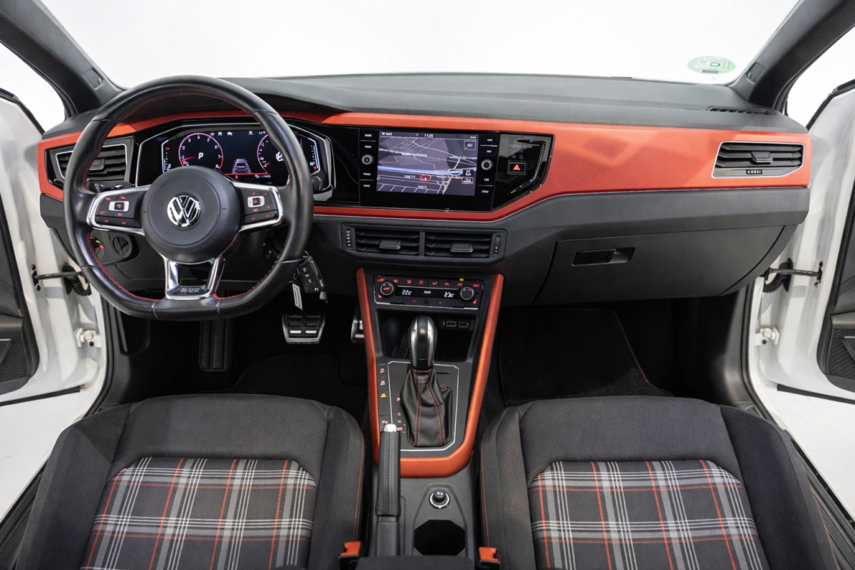 VOLKSWAGEN POLO GTI 2.0 TSI DSG 200 CV