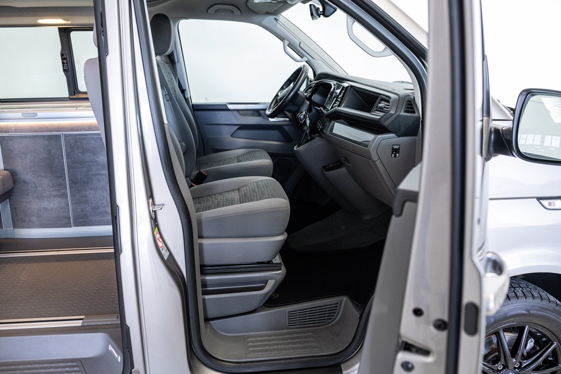 VOLKSWAGEN CALIFORNIA OCEAN 2.0 TDI DSG 150 CV