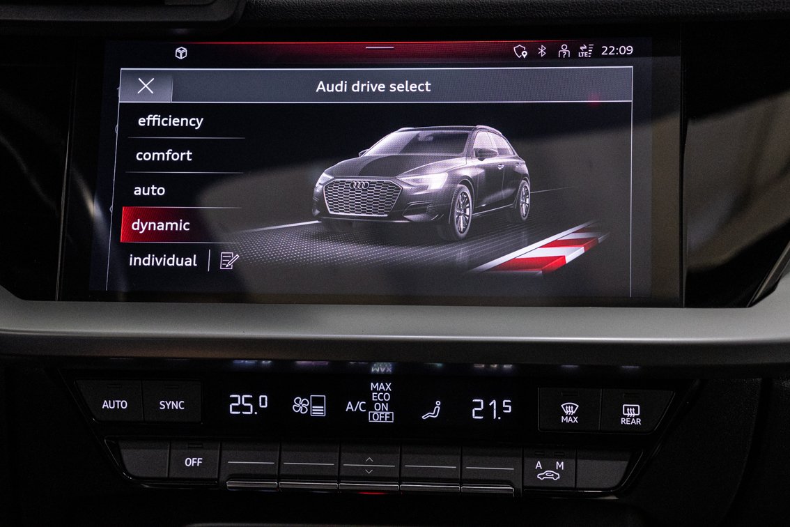 AUDI A3 SPORTBACK S LINE 35 TFSI 150 CV