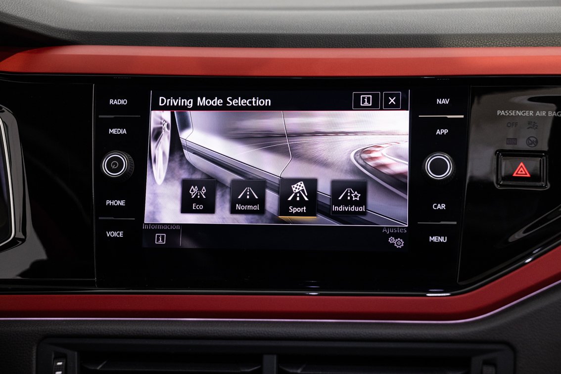 VOLKSWAGEN POLO GTI 2.0 TSI DSG 200 CV