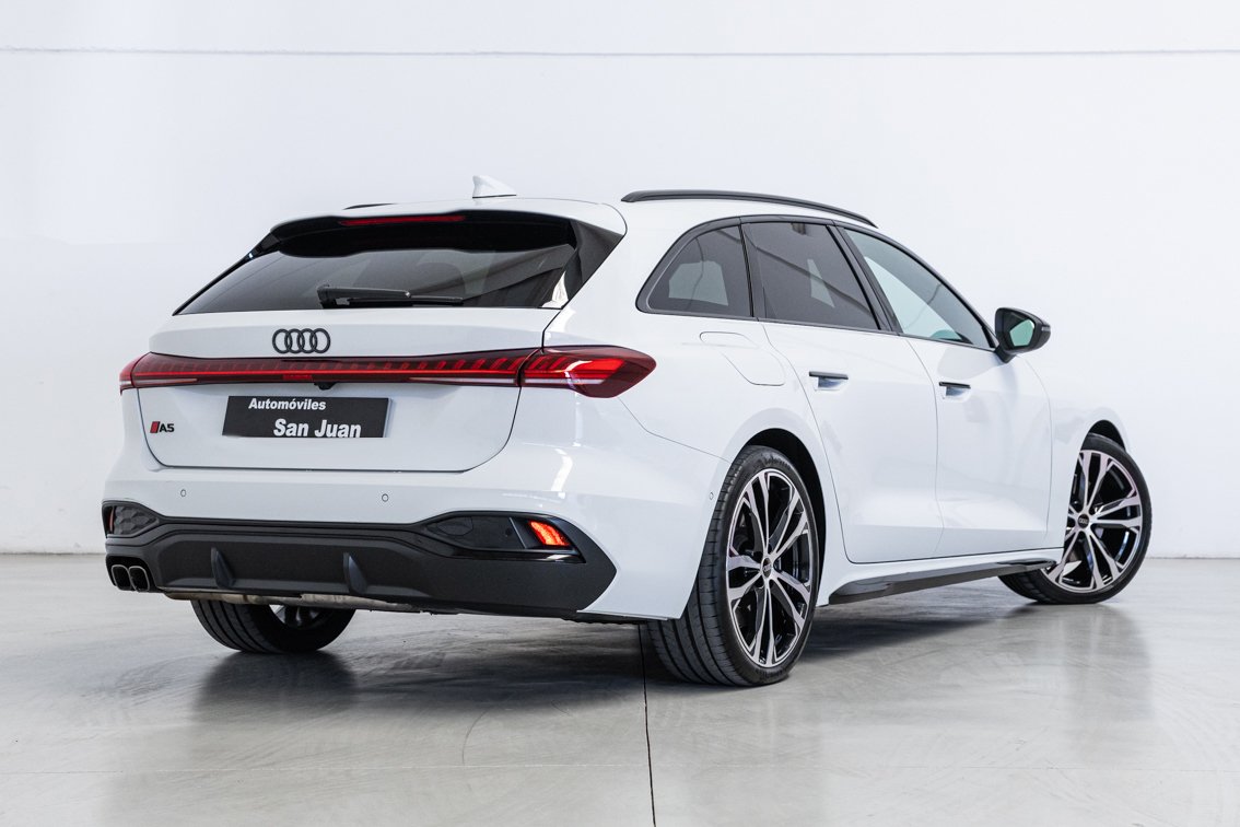 AUDI A5 AVANT BLACK LINE 40 TDI S TRONIC 204 CV