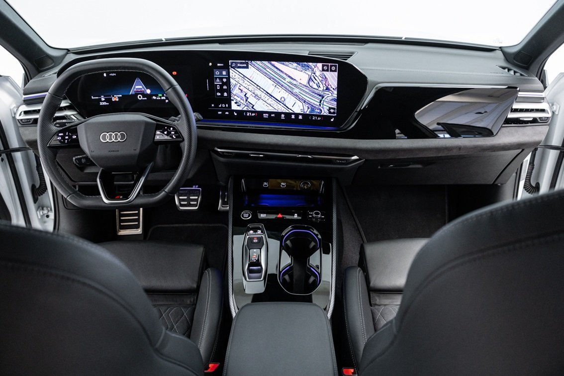 AUDI A5 AVANT BLACK LINE 40 TDI S TRONIC 204 CV