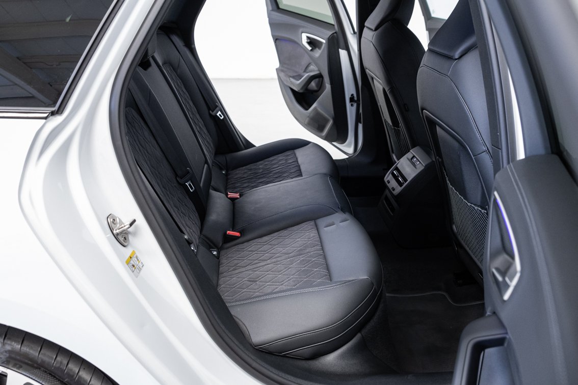 AUDI A5 AVANT BLACK LINE 40 TDI S TRONIC 204 CV