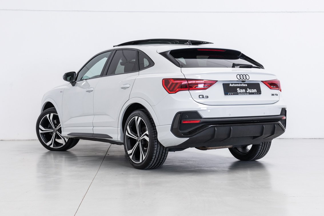 AUDI Q3 SPORTBACK BLACK LINE 35 TDI S TRONIC 150 CV