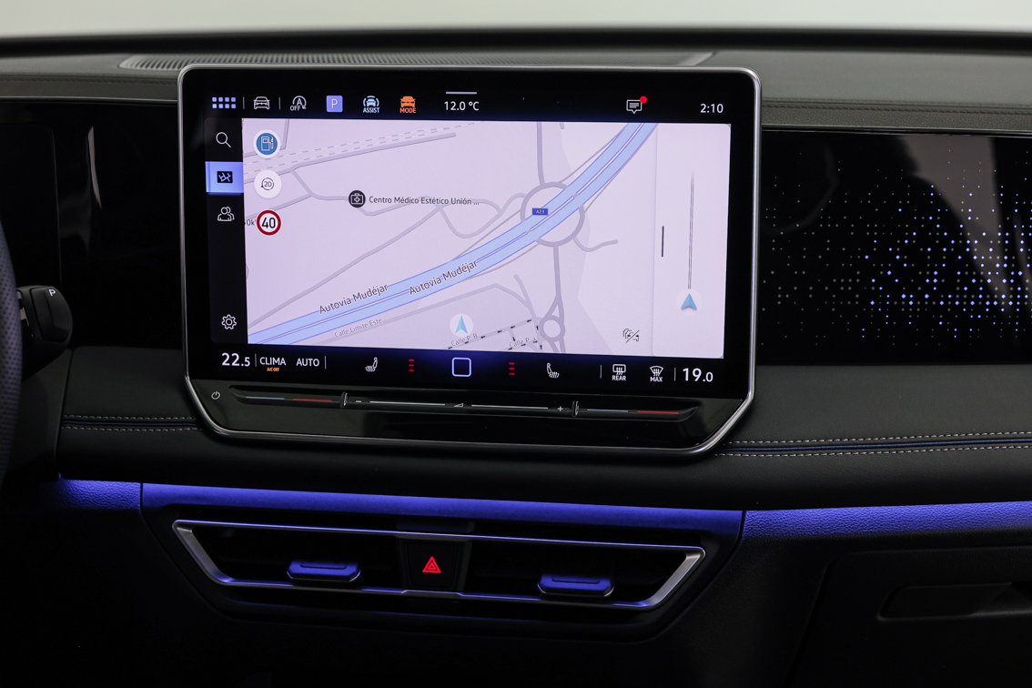 VOLKSWAGEN Tiguan R LINE 2.0 TDI DSG 150 CV