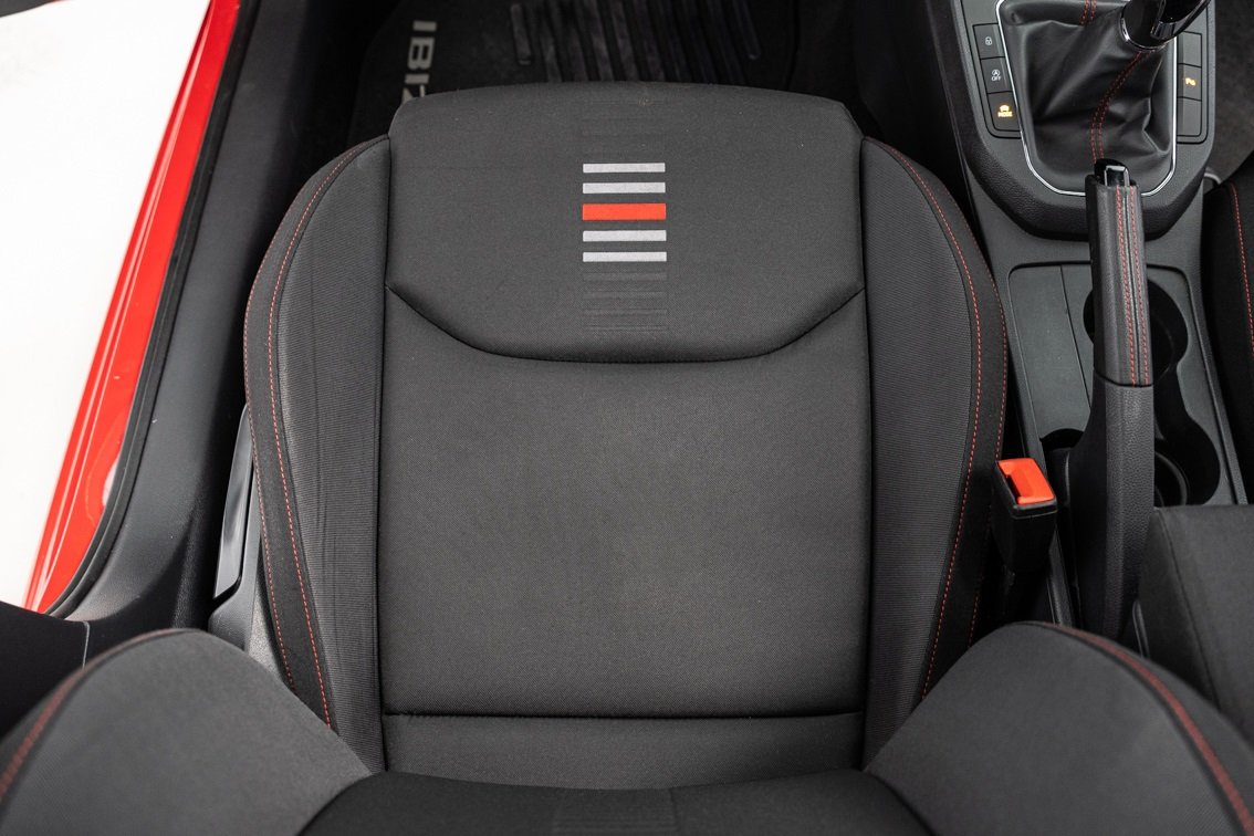 SEAT Ibiza FR PLUS 1.0 TSI 110 CV