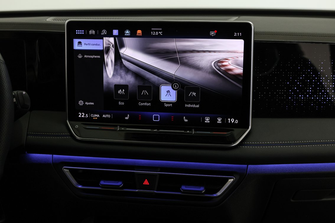 VOLKSWAGEN Tiguan R LINE 2.0 TDI DSG 150 CV