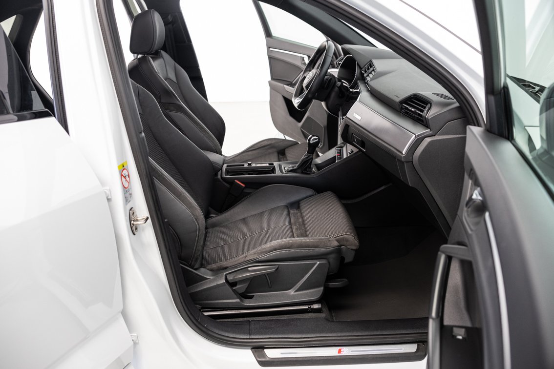 AUDI Q3 SPORTBACK BLACK LINE 35 TDI S TRONIC 150 CV