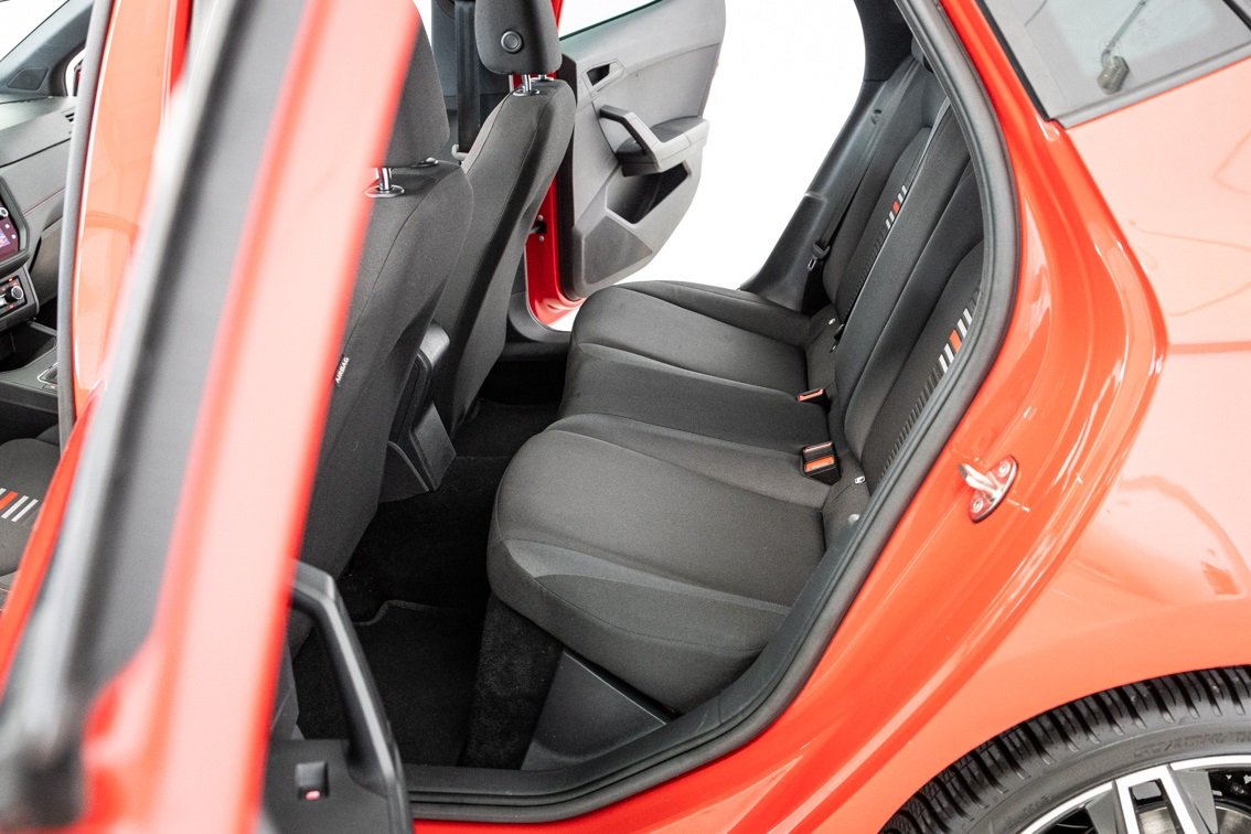 SEAT Ibiza FR PLUS 1.0 TSI 110 CV