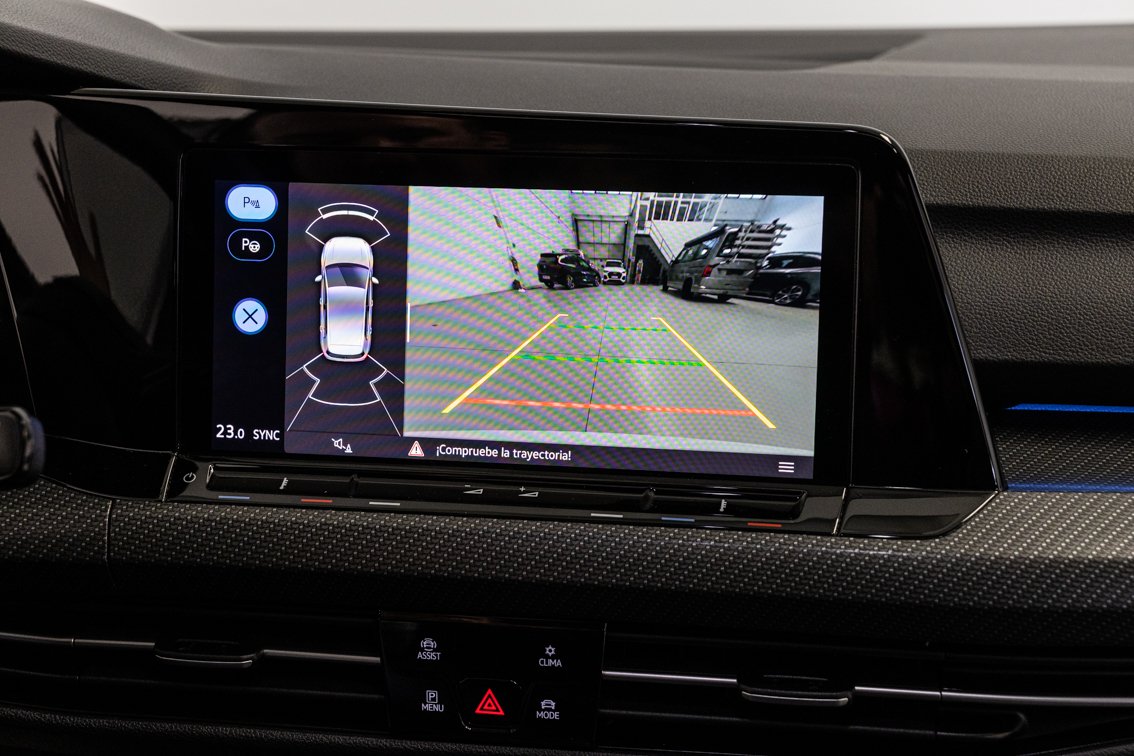 VOLKSWAGEN Golf R LINE 1.5 ETSI DSG 150 CV