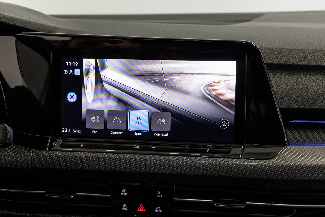 VOLKSWAGEN Golf R LINE 1.5 ETSI DSG 150 CV