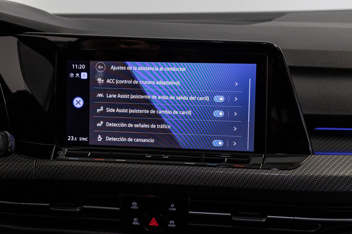 VOLKSWAGEN Golf R LINE 1.5 ETSI DSG 150 CV