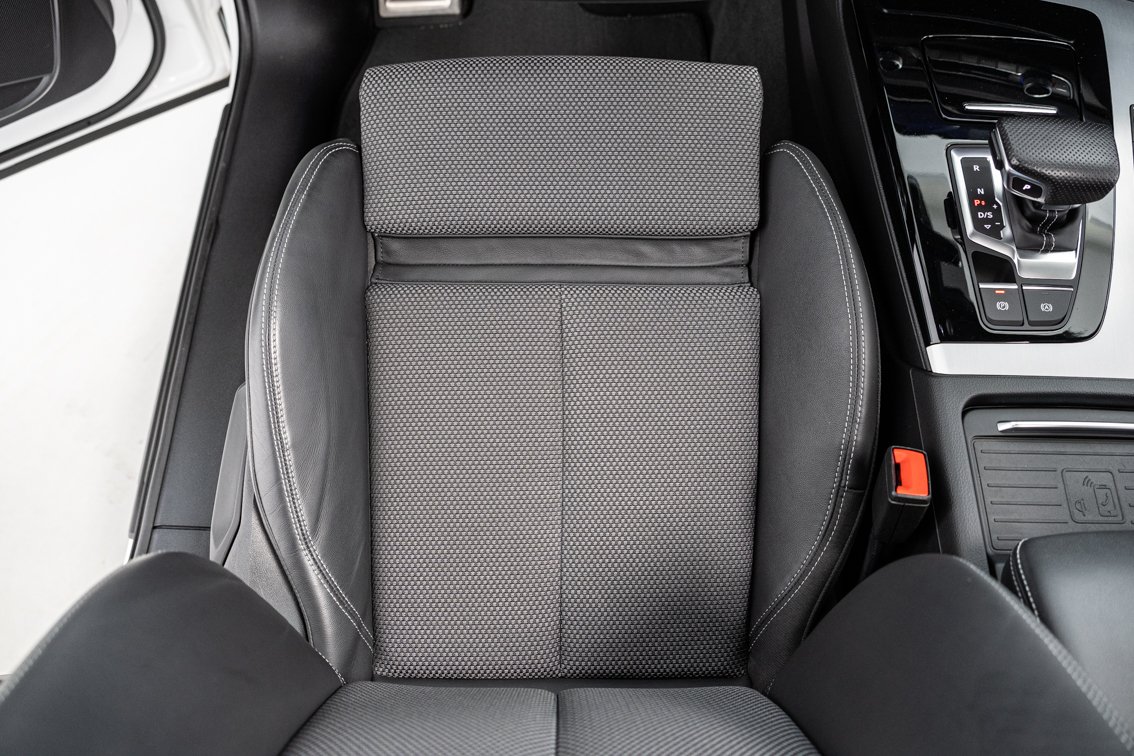 AUDI Q5 SPORTBACK BLACK LINE 35 TDI S TRONIC 163 CV