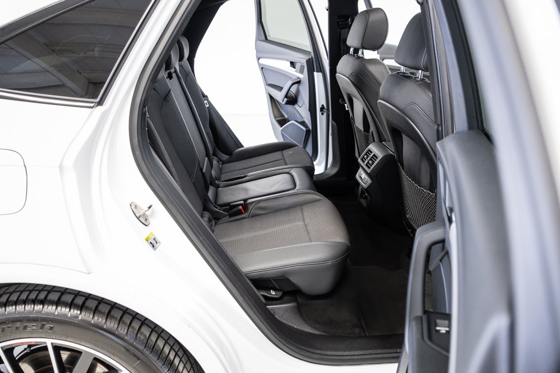 AUDI Q5 SPORTBACK BLACK LINE 35 TDI S TRONIC 163 CV