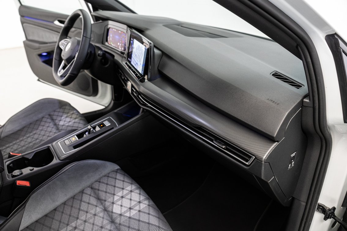 VOLKSWAGEN Golf R LINE 1.5 ETSI DSG 150 CV