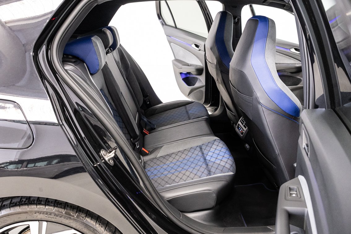 VOLKSWAGEN Golf R 2.0 TSI DSG 4MOTION 320 CV