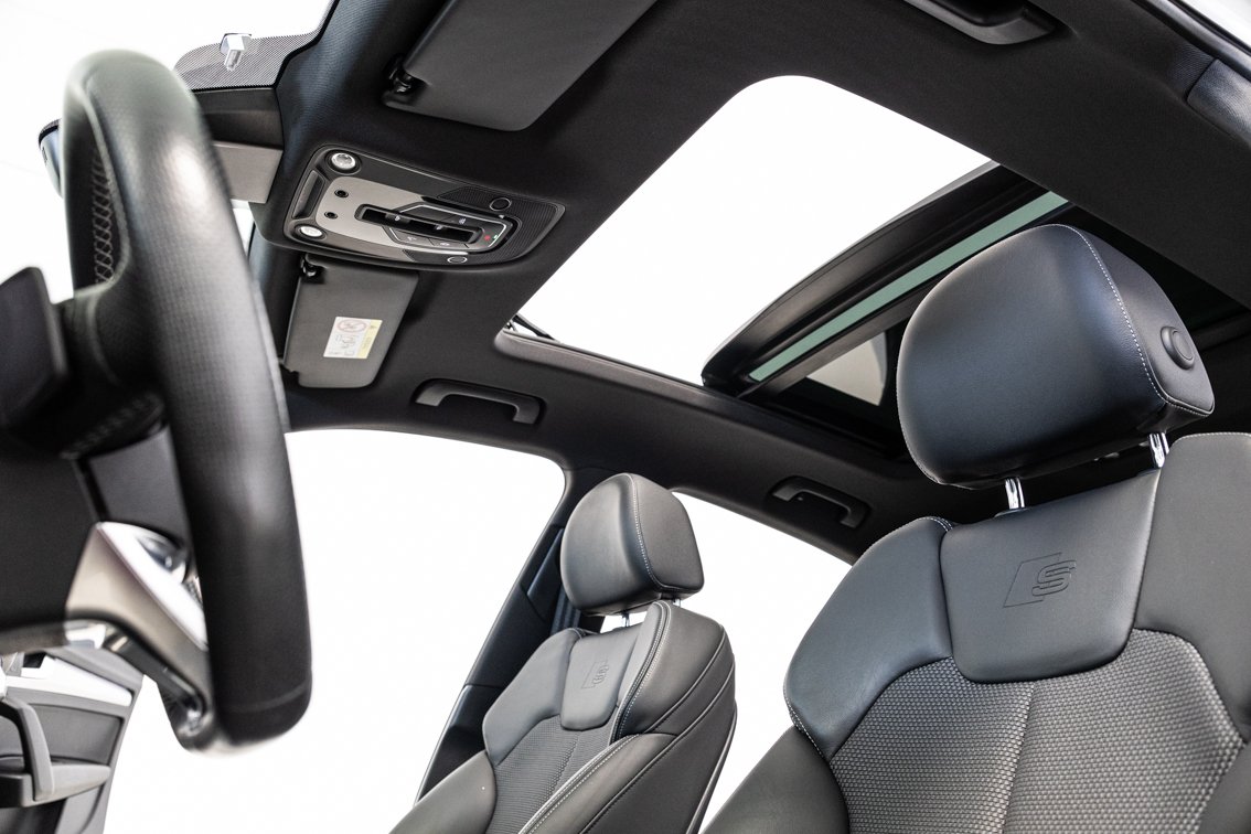 AUDI Q5 SPORTBACK BLACK LINE 35 TDI S TRONIC 163 CV