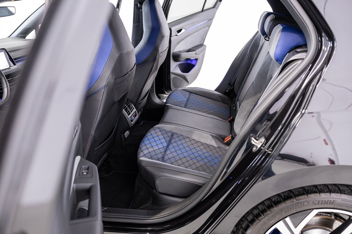 VOLKSWAGEN Golf R 2.0 TSI DSG 4MOTION 320 CV