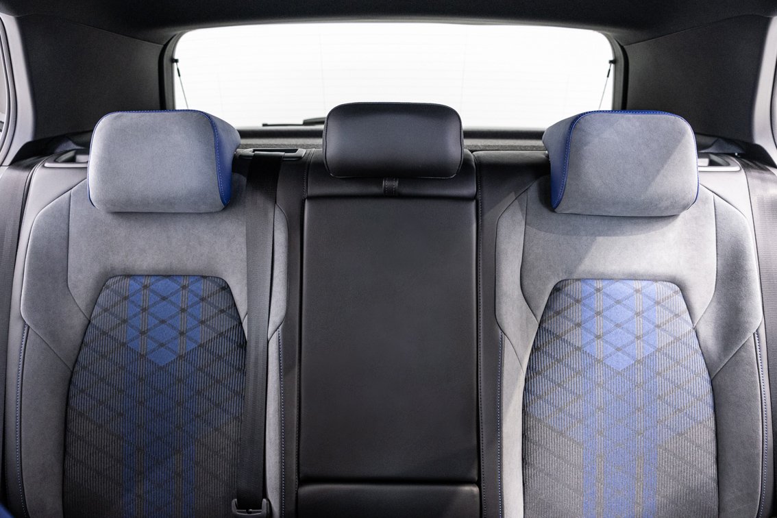 VOLKSWAGEN Golf R 2.0 TSI DSG 4MOTION 320 CV