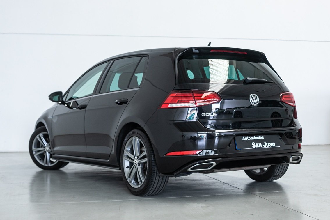 VOLKSWAGEN Golf SPORT R LINE 2.0 TDI DSG 150 CV