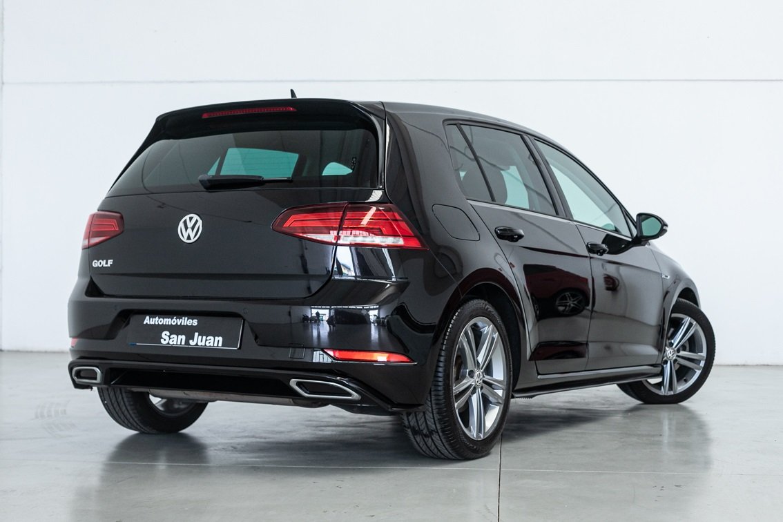 VOLKSWAGEN Golf SPORT R LINE 2.0 TDI DSG 150 CV