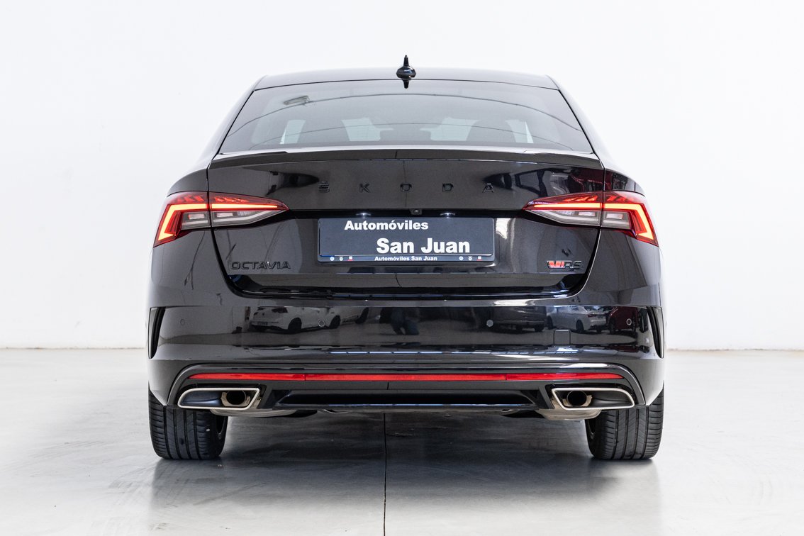 SKODA Octavia RS 2.0 TSI DSG 245 CV