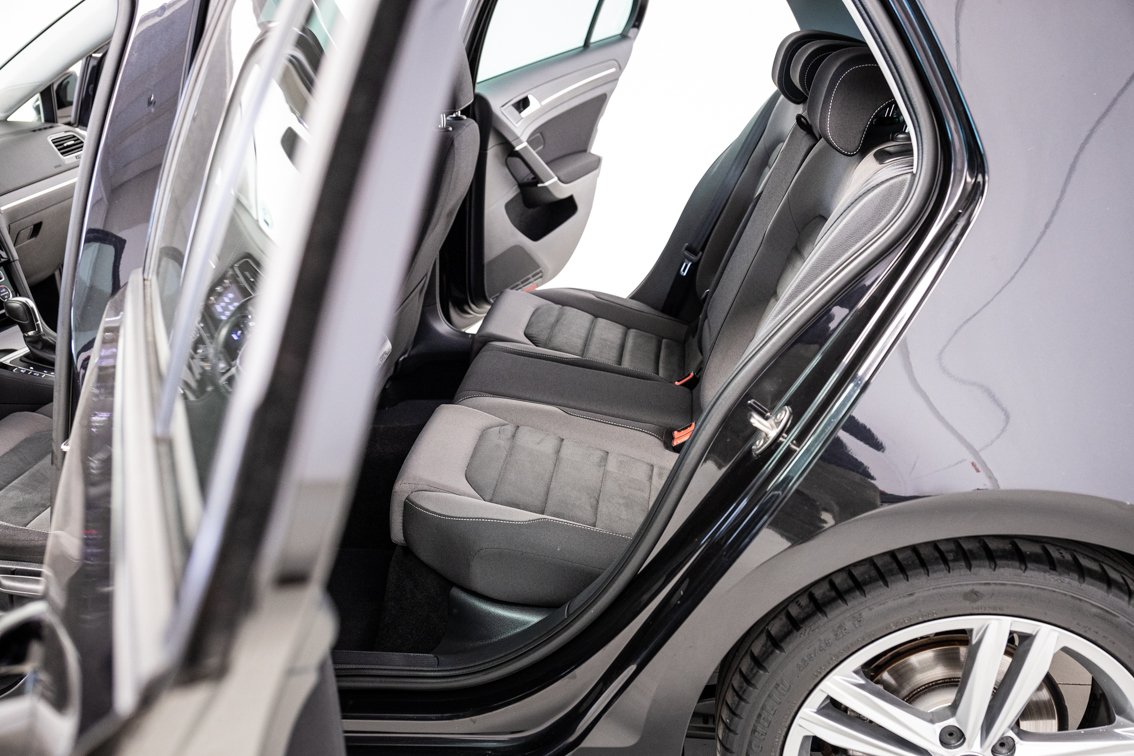 VOLKSWAGEN Golf SPORT R LINE 2.0 TDI DSG 150 CV