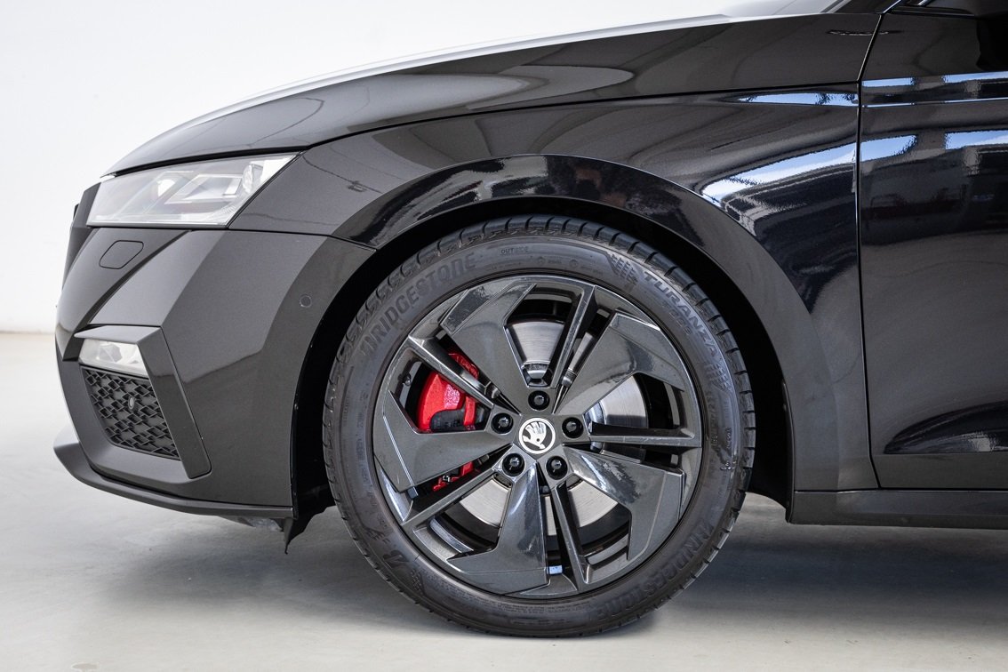 SKODA Octavia RS 2.0 TSI DSG 245 CV