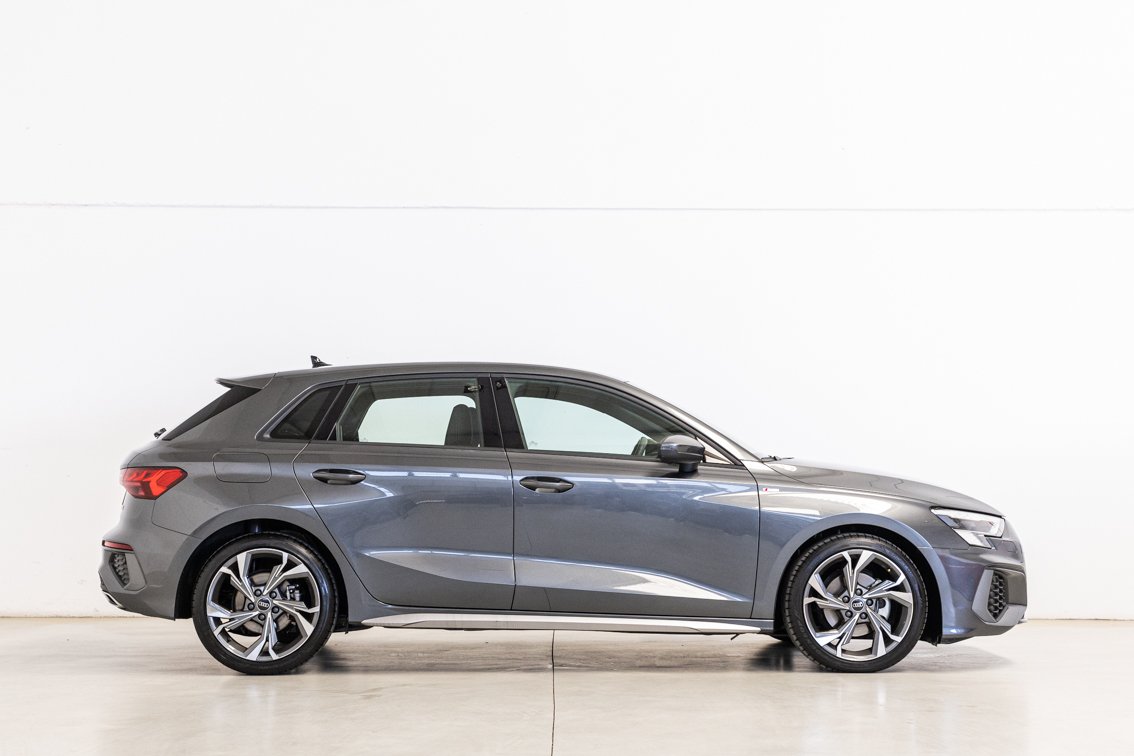 AUDI A3 SPORTBACK GENUINE 35 TDI 150 CV