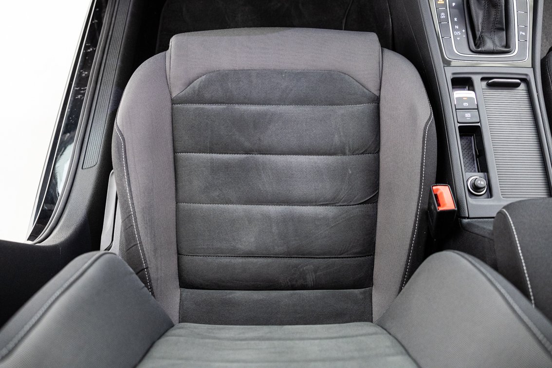 VOLKSWAGEN Golf SPORT R LINE 2.0 TDI DSG 150 CV