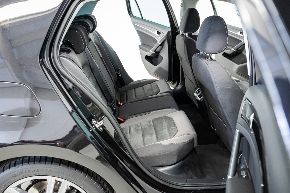 VOLKSWAGEN Golf SPORT R LINE 2.0 TDI DSG 150 CV