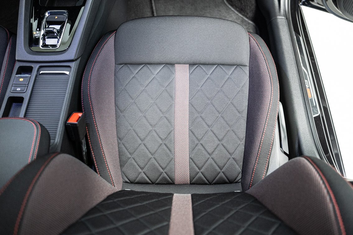 SKODA Octavia RS 2.0 TSI DSG 245 CV