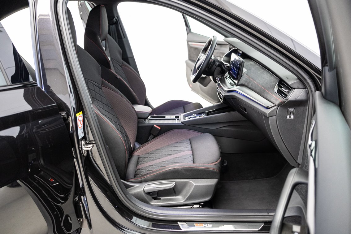 SKODA Octavia RS 2.0 TSI DSG 245 CV