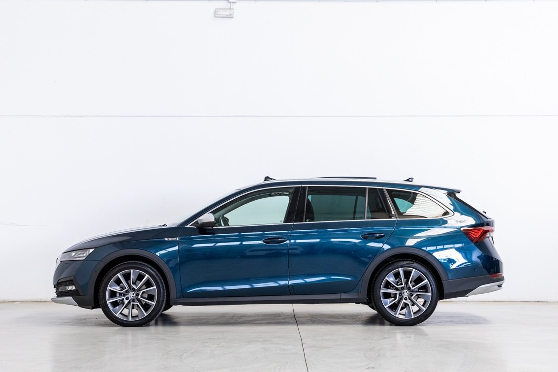 SKODA OCTAVIA COMBI SCOUT 1.5 TSI MHEV 150 CV