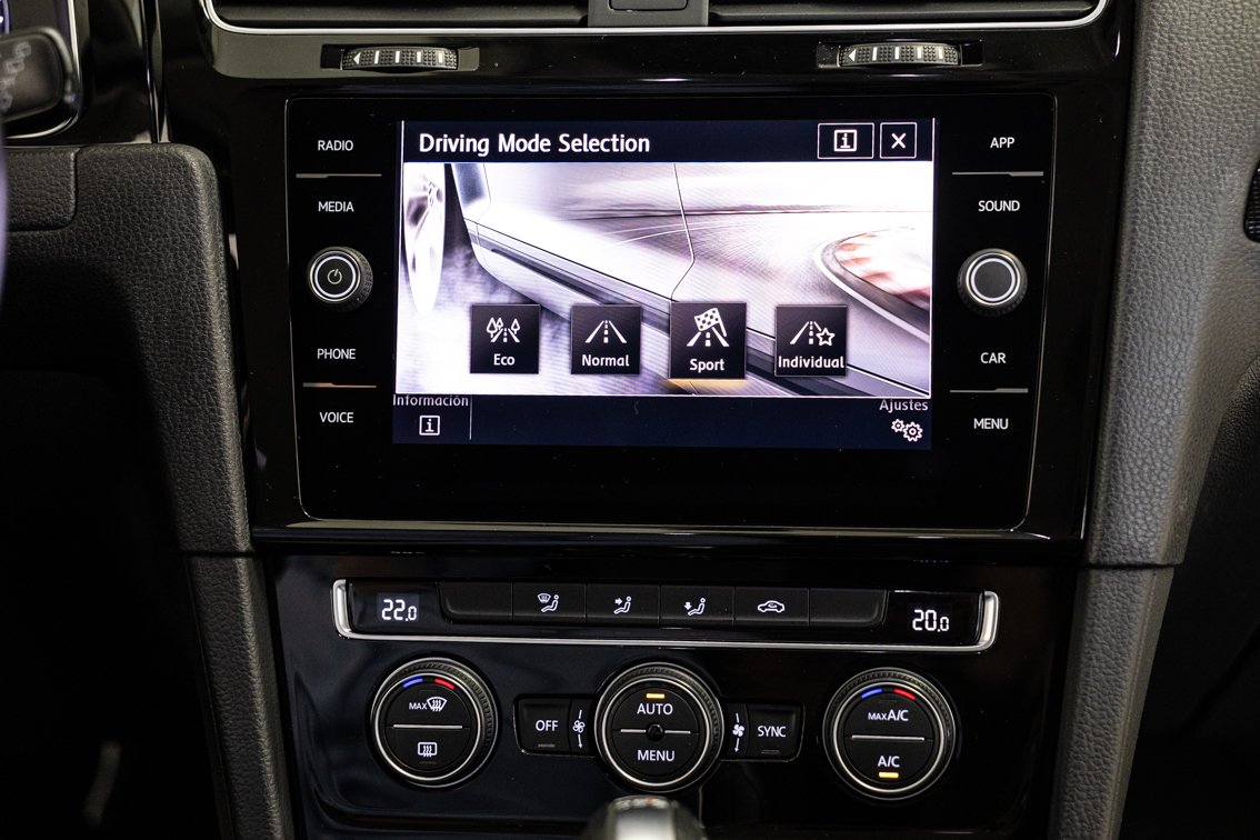 VOLKSWAGEN Golf SPORT R LINE 2.0 TDI DSG 150 CV