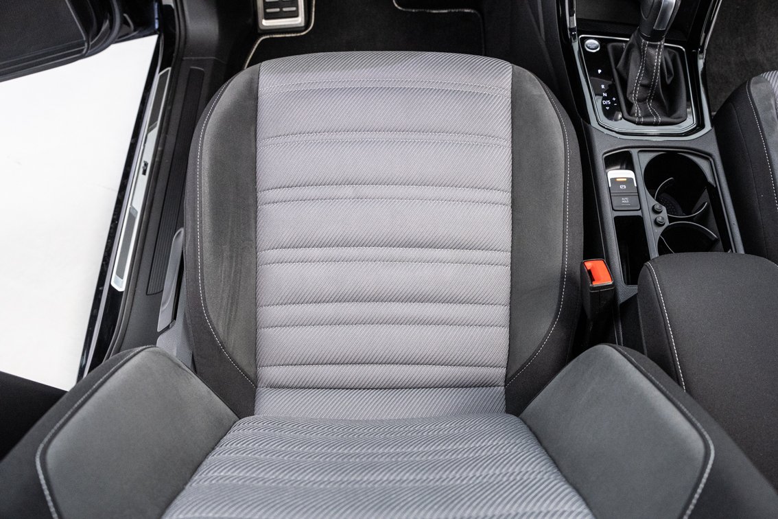 VOLKSWAGEN Touran SPORT R LINE 2.0 TDI DSG 150 CV
