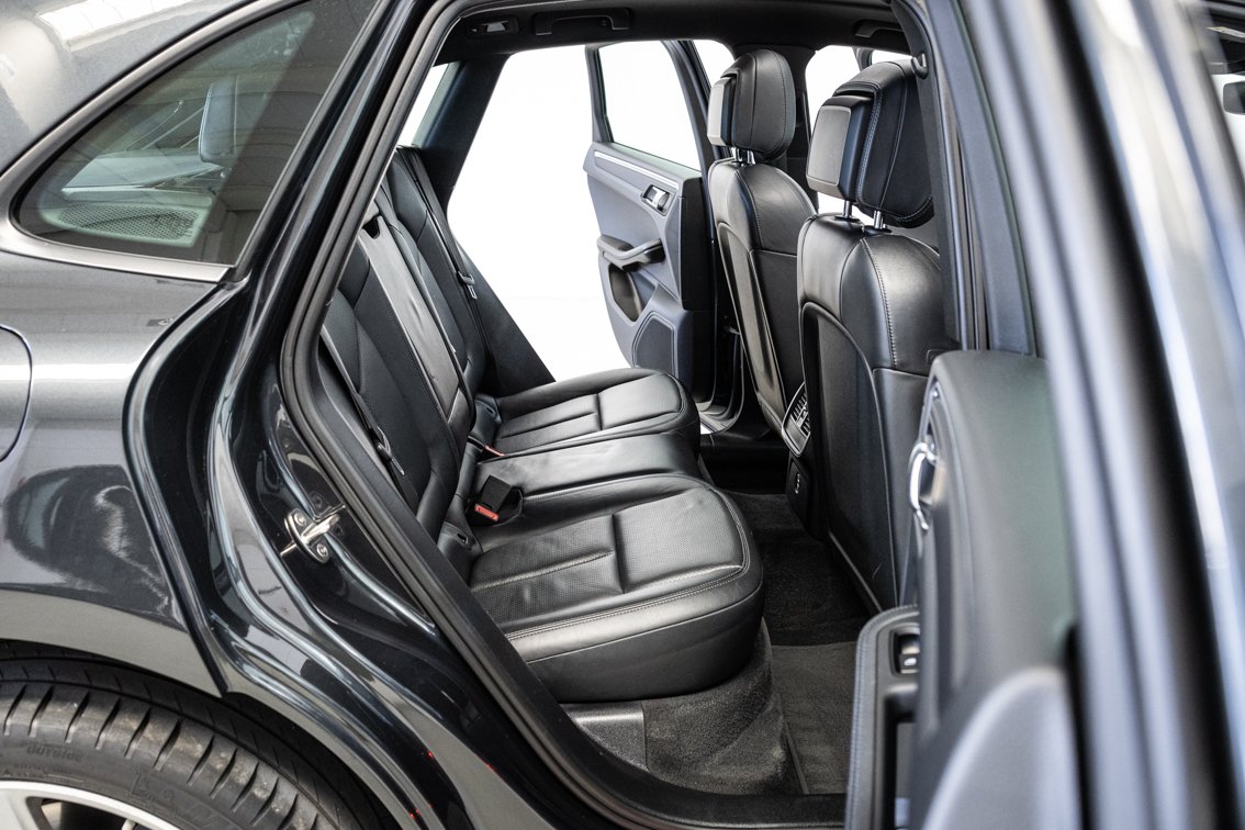 PORSCHE Macan 2.0 PDK 245 CV