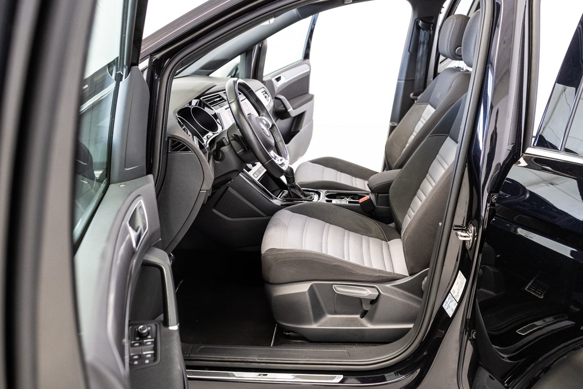 VOLKSWAGEN Touran SPORT R LINE 2.0 TDI DSG 150 CV