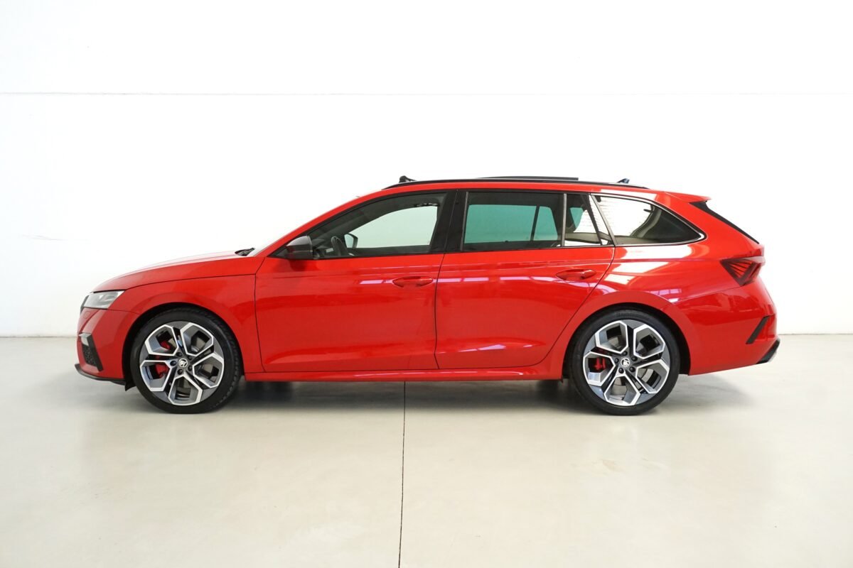 SKODA OCTAVIA COMBI RS 2.0 TSI DSG 245 CV