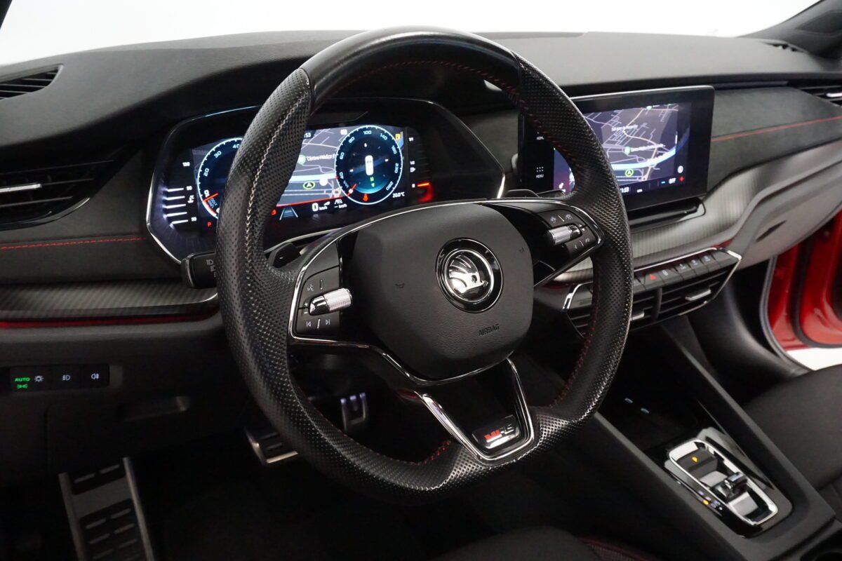 SKODA OCTAVIA COMBI RS 2.0 TSI DSG 245 CV
