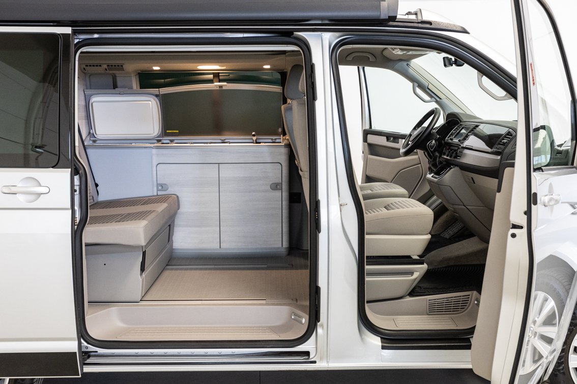 VOLKSWAGEN CALIFORNIA OCEAN EDITION 2.0 TDI DSG 204 CV