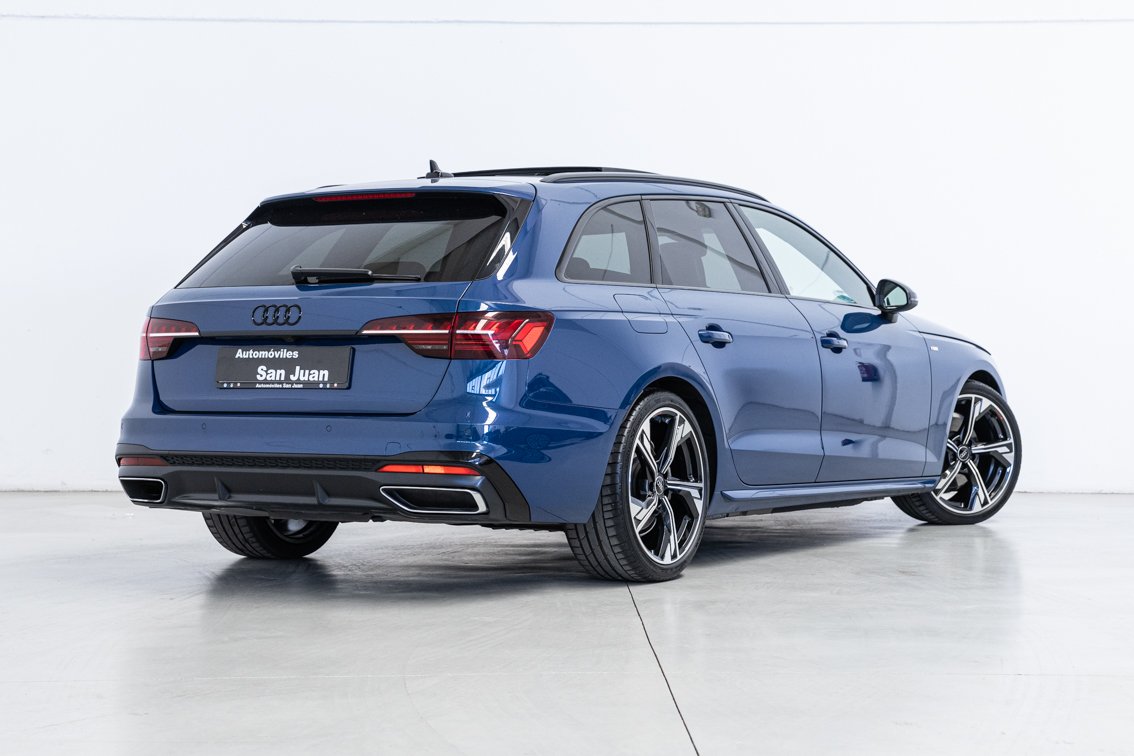 AUDI A4 Avant BLACK LINE 35 TDI S TRONIC 163 CV
