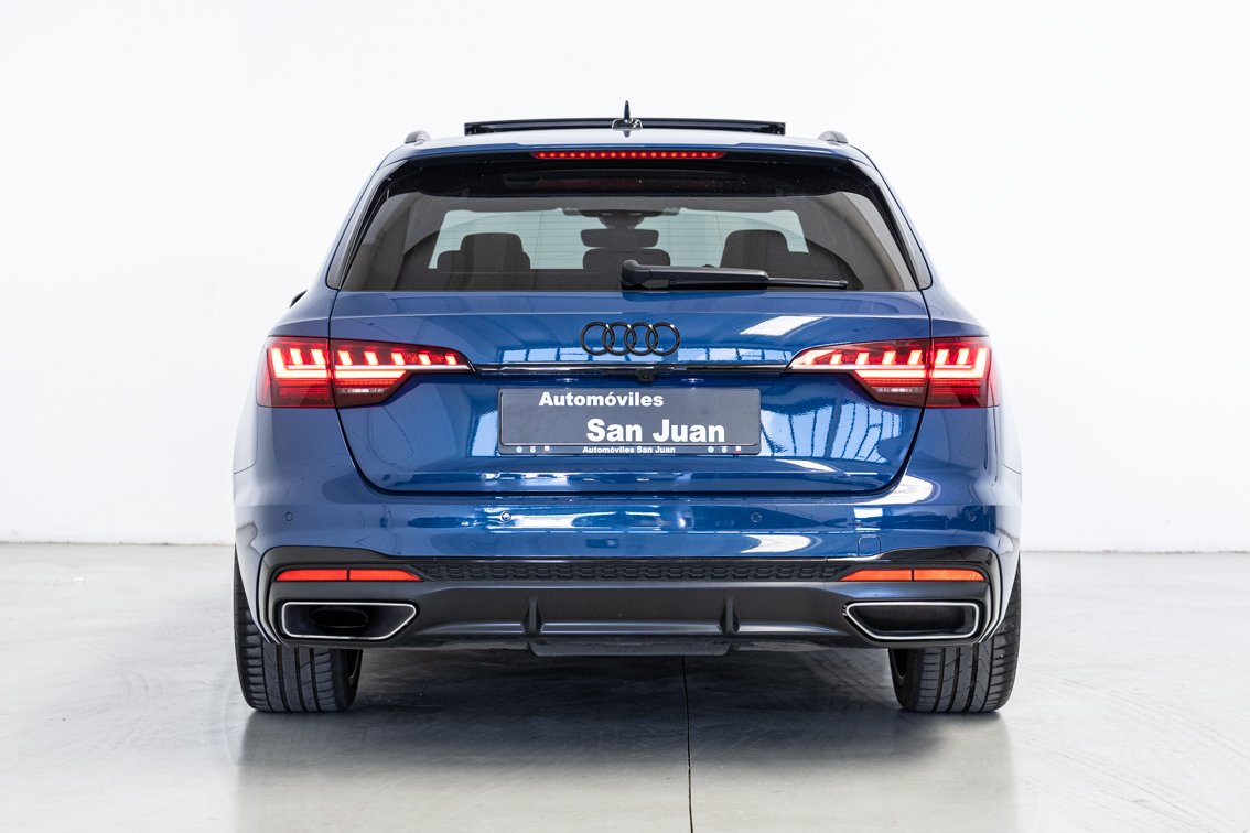 AUDI A4 Avant BLACK LINE 35 TDI S TRONIC 163 CV