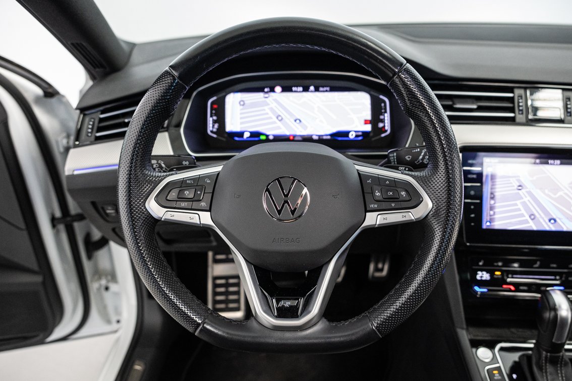 VOLKSWAGEN Passat Variant R LINE 2.0 TDI DSG 200 CV