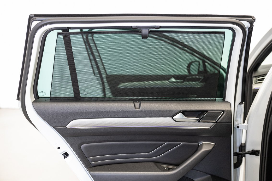 VOLKSWAGEN Passat Variant R LINE 2.0 TDI DSG 200 CV
